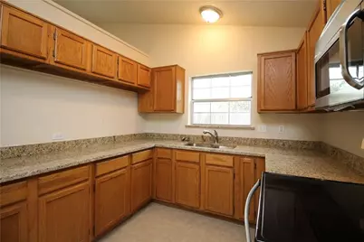 748 Versailles Street, Mesquite, TX 75149 - Photo 11