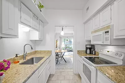 4438 Harlanwood Drive #211, Fort Worth, TX 76109 - Photo 9
