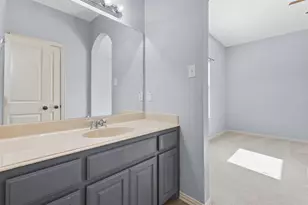 221 Tipperary Dr, Keller, TX 76248 - Photo 33