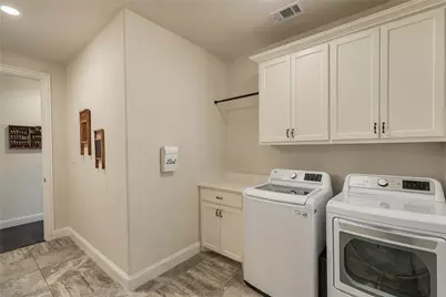 111 Eagle Point N, Azle, TX 76020 - Photo 33