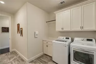 111 Eagle Point N, Azle, TX 76020 - Photo 33