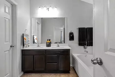 3000 Skinner Drive, Waco, TX 76655 - Photo 9