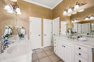 1616 Crow Creek Dr, Granbury, TX 76049 - Photo 23