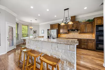 1616 Crow Creek Drive, Granbury, TX 76049 - Photo 13