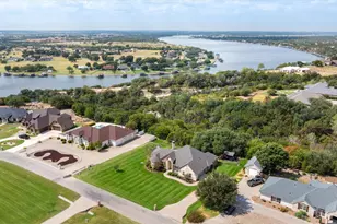 1616 Crow Creek Dr, Granbury, TX 76049 - Photo 37