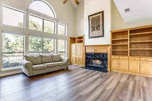 3012 Northview Dr, Grapevine, TX 76051 - Photo 7