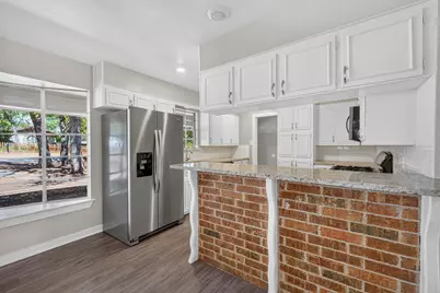 303 NW 32nd Street, Mineral Wells, TX 76067 - Photo 11