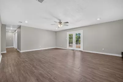 303 NW 32nd Street, Mineral Wells, TX 76067 - Photo 7
