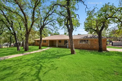 303 NW 32nd Street, Mineral Wells, TX 76067 - Photo 1