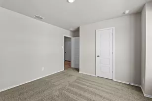 4253 Trickling Crk Ln, Fort Worth, TX 76036 - Photo 5