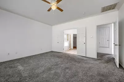 7018 Echo Lake Court, Arlington, TX 76001 - Photo 13