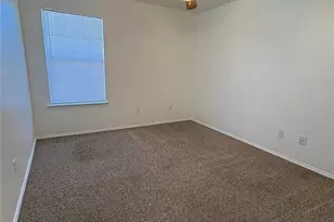 641 Woodard Ave, Cleburne, TX 76033 - Photo 13