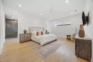 9750 Mixon Dr, Dallas, TX 75220 - Photo 21