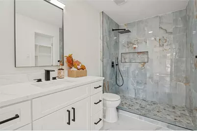 1838 San Antonio Street, Grand Prairie, TX 75051 - Photo 17