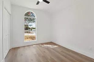 1838 San Antonio St, Grand Prairie, TX 75051 - Photo 15