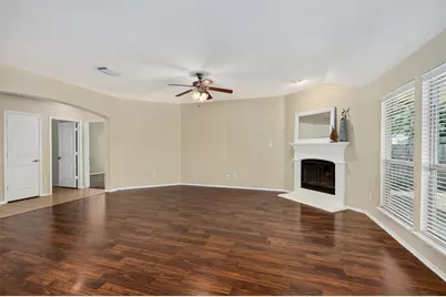 2060 Meadow Park Drive, Princeton, TX 75407 - Photo 5