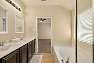 2060 Meadow Park Dr, Princeton, TX 75407 - Photo 17