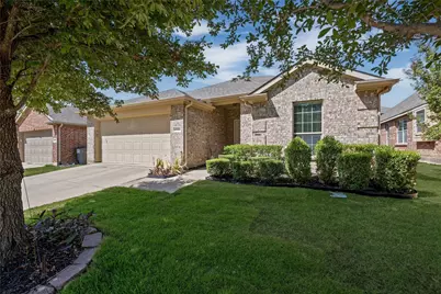 2060 Meadow Park Drive, Princeton, TX 75407 - Photo 1