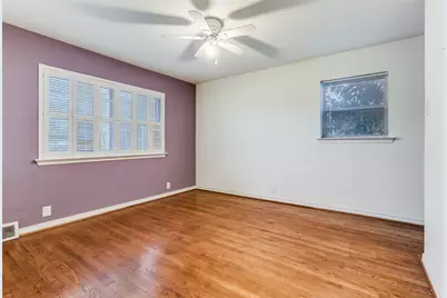 9759 Shoreview Road, Dallas, TX 75238 - Photo 9