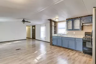 1802 Whispering Oaks St, Burleson, TX 76028 - Photo 17