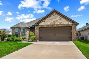 228 Garden Grove Dr, Waxahachie, TX 75165 - Photo 1
