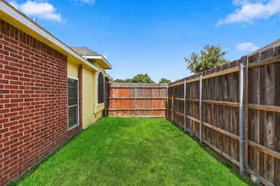 8302 Brentwood Street, Rowlett, TX 75088 - Photo 29