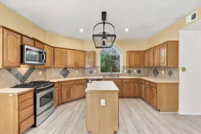8302 Brentwood Street, Rowlett, TX 75088 - Photo 11