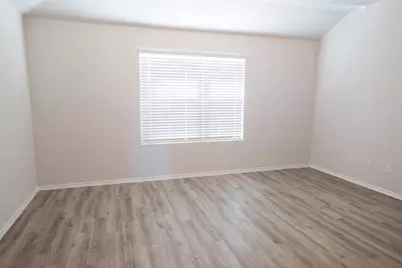 3202 Sonoma Trail, Ennis, TX 75119 - Photo 7
