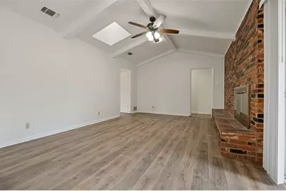 1713 Briardale Court, Arlington, TX 76013 - Photo 9