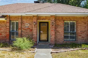 1602 Meadowglen Ln, Mesquite, TX 75150 - Photo 3
