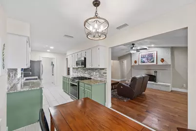 1602 Meadowglen Lane, Mesquite, TX 75150 - Photo 13