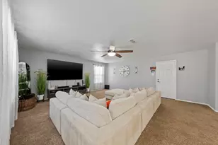 207 Equestrian Dr, Waxahachie, TX 75165 - Photo 5