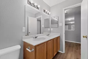 3040 Clemente Dr, Grand Prairie, TX 75052 - Photo 17