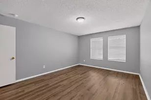 3040 Clemente Dr, Grand Prairie, TX 75052 - Photo 31