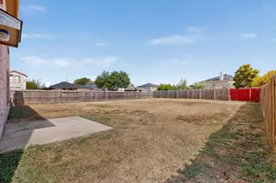 3040 Clemente Dr, Grand Prairie, TX 75052 - Photo 35