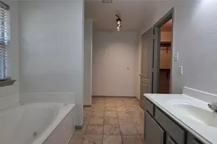 4504 Skipador Dr, Fort Worth, TX 76179 - Photo 35