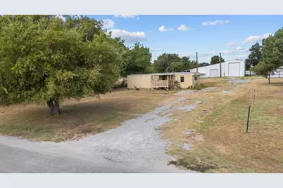 1791 Arvel Circle, Reno, TX 76020 - Photo 35