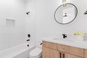 2015 N Prairie Ave, Dallas, TX 75204 - Photo 27