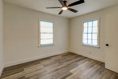 2347 Village Way, Dallas, TX 75216 - Photo 15