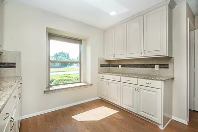 442 Valley Glen Drive, Richardson, TX 75080 - Photo 5
