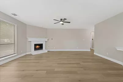 2831 Atrium Drive, Grand Prairie, TX 75052 - Photo 17