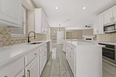 2831 Atrium Drive, Grand Prairie, TX 75052 - Photo 21