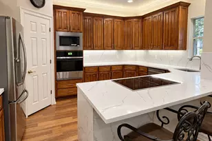 7056 Allen Pl Dr, Fort Worth, TX 76116 - Photo 3