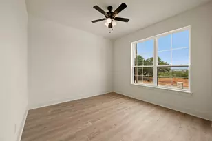 605 Mustang Trail, Granbury, TX 76049 - Photo 17