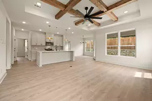 605 Mustang Trail, Granbury, TX 76049 - Photo 3