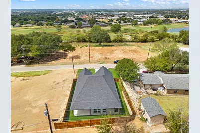 605 Mustang Trail, Granbury, TX 76049 - Photo 29