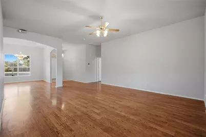 1701 Manten Boulevard, Denton, TX 76208 - Photo 5
