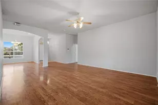 1701 Manten Blvd, Denton, TX 76208 - Photo 5