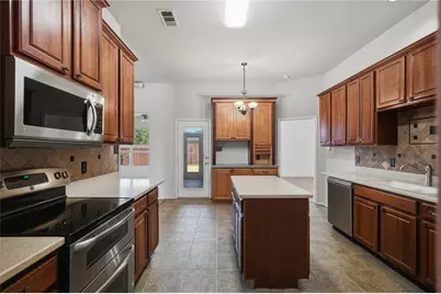 1701 Manten Boulevard, Denton, TX 76208 - Photo 13