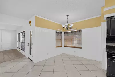 542 Clayton Street, Grand Prairie, TX 75052 - Photo 15